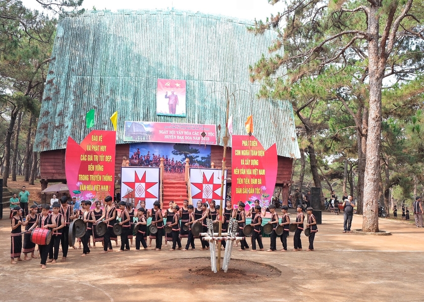 Ngày hội văn hóa các dân tộc huyện Đak Đoa ảnh 2