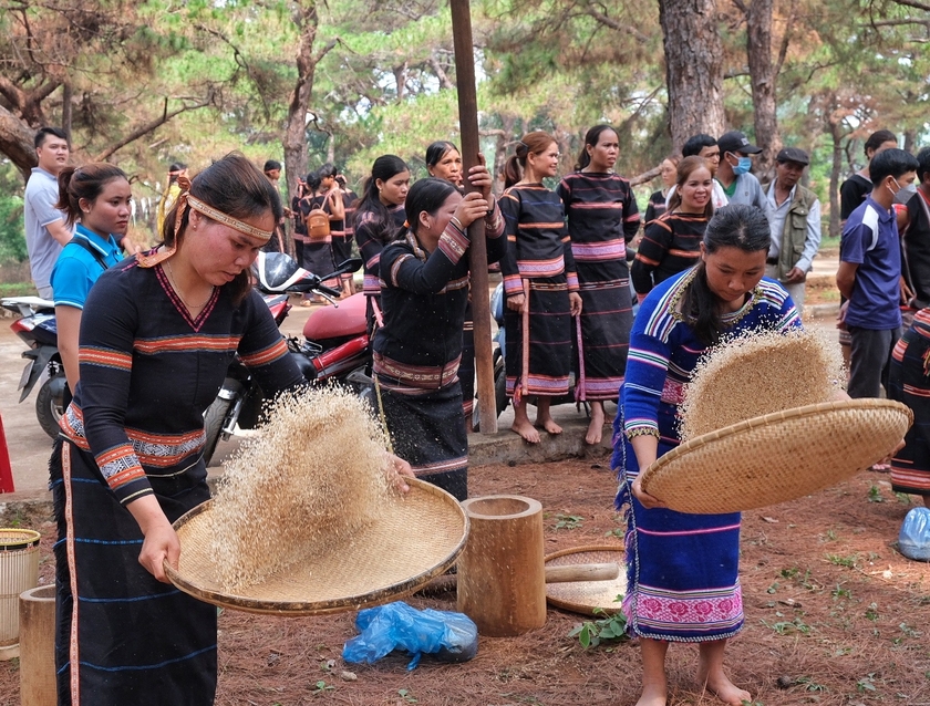 Ngày hội văn hóa các dân tộc huyện Đak Đoa ảnh 4