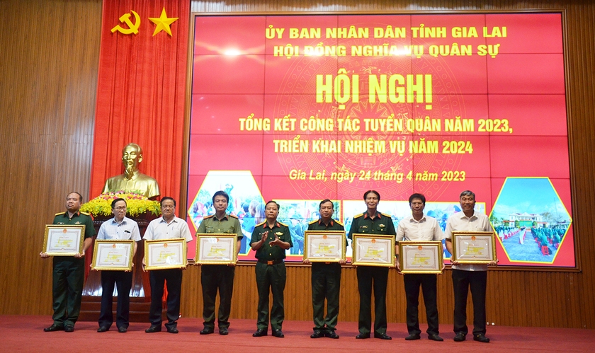 Nâng cao trách nhiệm tuyển chọn công dân nhập ngũ ảnh 2