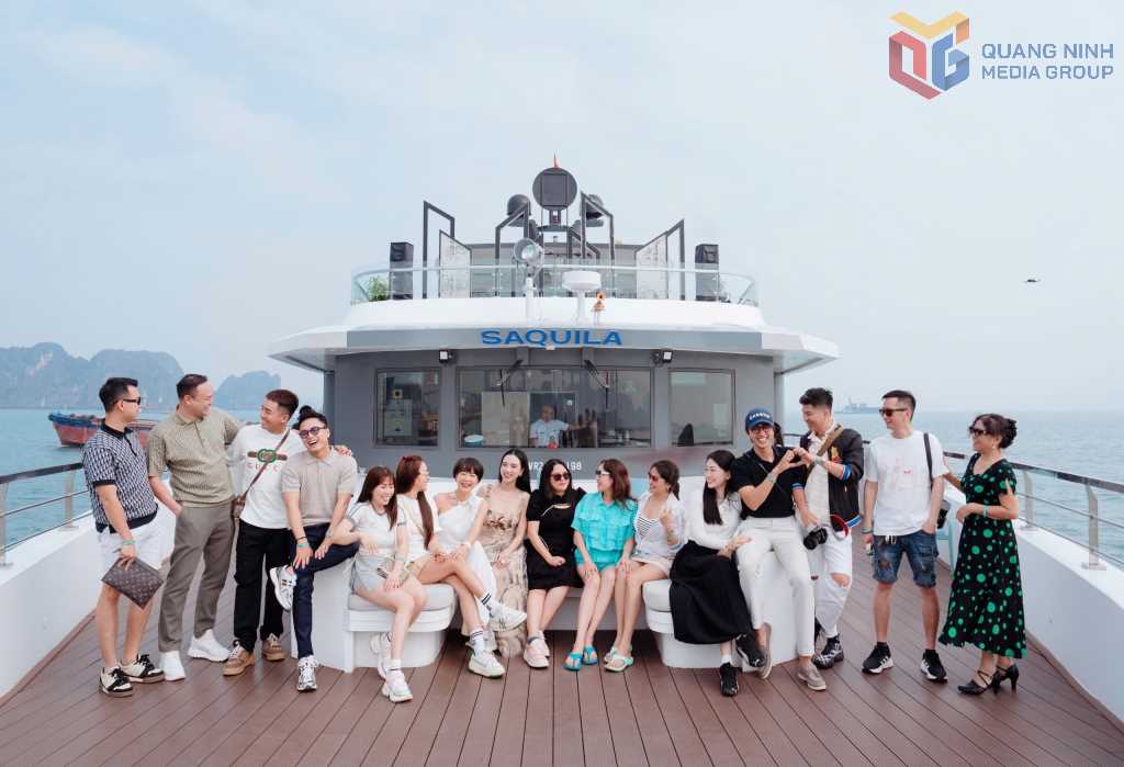 Quảng Ninh: Người nổi tiếng quảng bá du lịch Vịnh Hạ Long