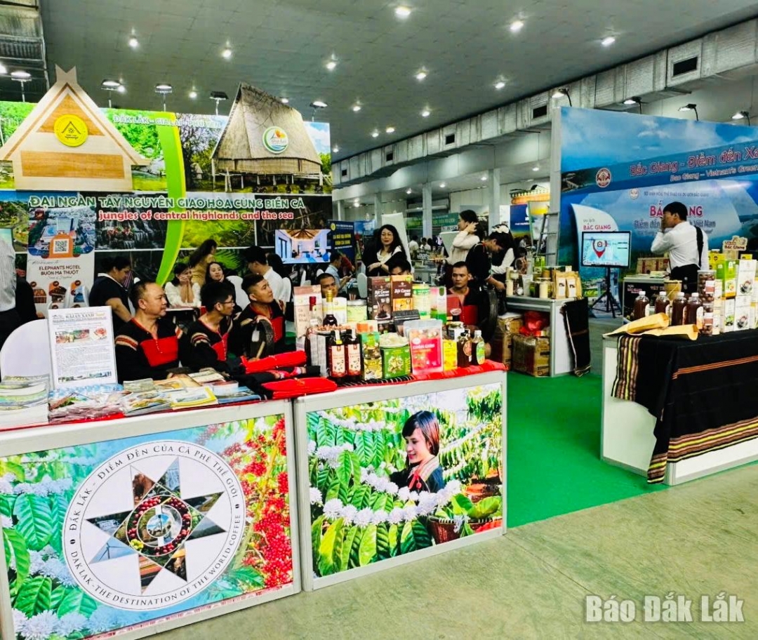 Quảng bá du lịch Đắk Lắk tại Hội chợ Du lịch quốc tế Việt Nam Quảng bá du lịch Đắk Lắk tại Hội chợ Du lịch quốc tế Việt Nam