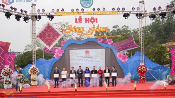 Sinh động sắc màu văn hoá phi vật thể các dân tộc Quảng Ninh