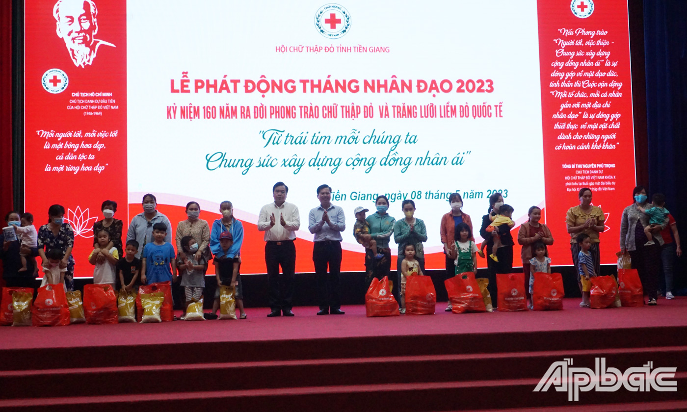 Tiền Giang: Phát động Tháng Nhân đạo năm 2023