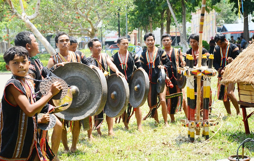 Gia Lai: Hội làng vùng “chảo lửa” Krông Pa Hội làng vùng “chảo lửa” Krông Pa ảnh 1