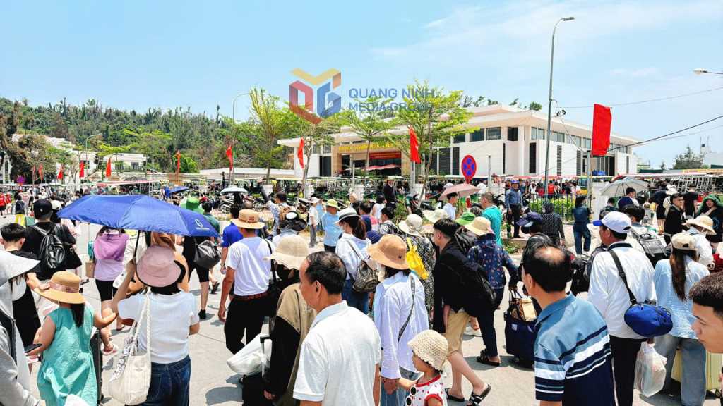 Quảng Ninh: Lượng du khách đi Cô Tô, Vân Đồn tăng kỷ lục