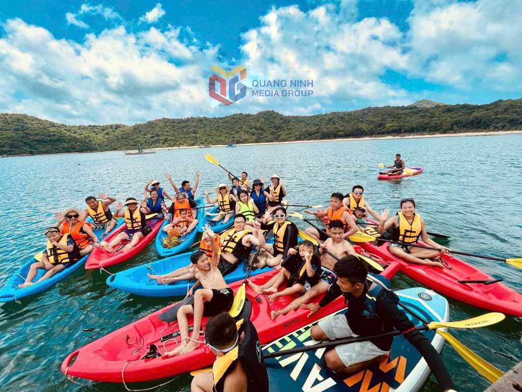 Quảng Ninh: Lượng du khách đi Cô Tô, Vân Đồn tăng kỷ lục