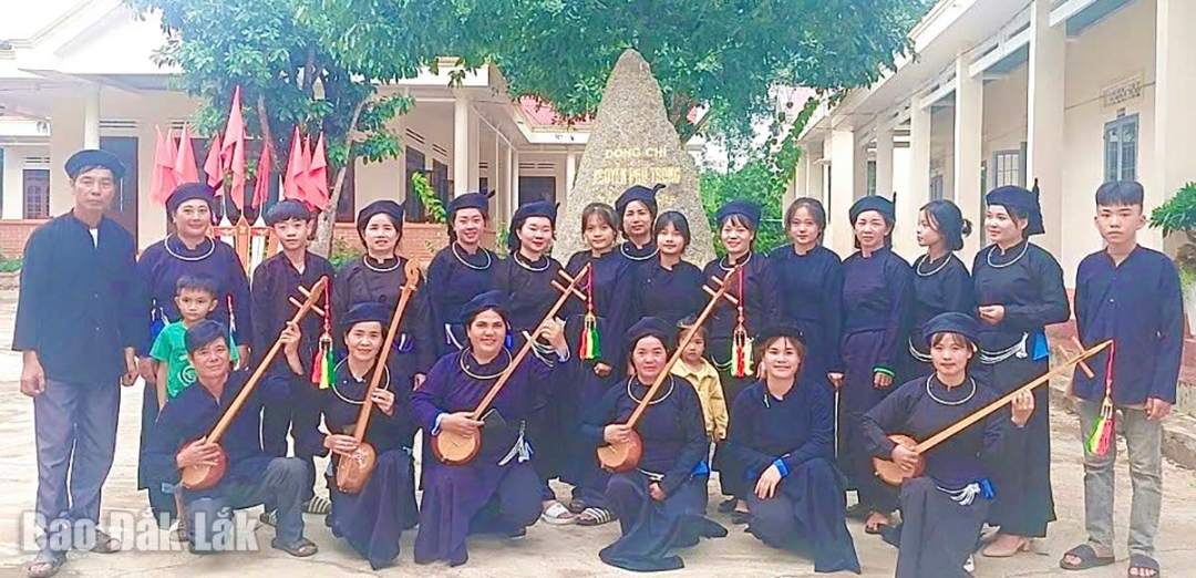 Đắk Lắk: Ngân vang điệu then bên dòng Krông Ana Đắk Lắk: Ngân vang điệu then bên dòng Krông Ana