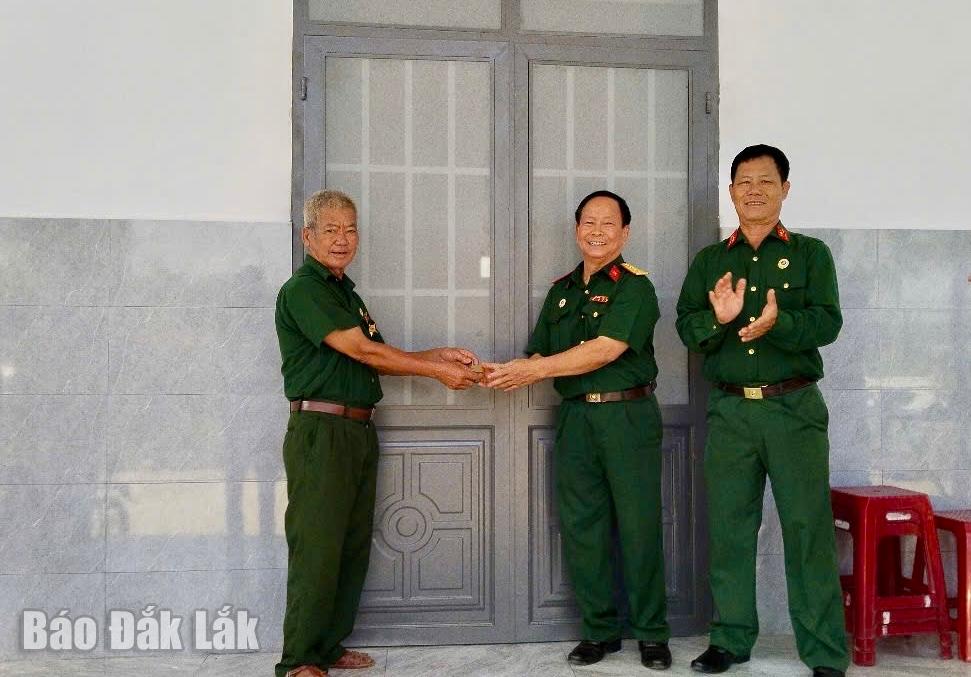 Đắk Lắk: Trao tặng nhà ở cho các cựu chiến binh khó khăn tại huyện Krông Ana Đắk Lắk: Trao tặng nhà ở cho các cựu chiến binh khó khăn tại huyện Krông Ana