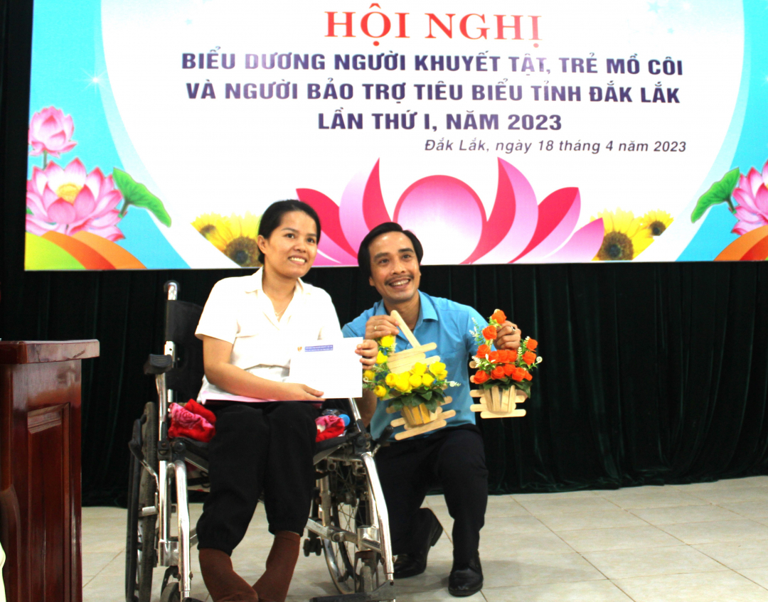 Đắk Lắk: Chung tay sẻ chia với những mảnh đời yếu thế