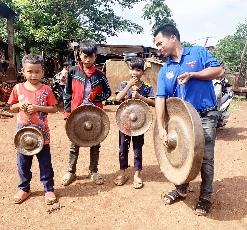 Gia Lai: Những thanh niên Jrai dám nghĩ, dám làm Những thanh niên Jrai dám nghĩ, dám làm ảnh 2