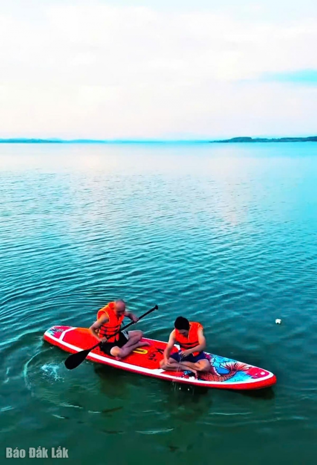 Đắk Lắk: Hồ Plei Krông - “đóa hoa xanh” giữa đại ngàn Đắk Lắk: Hồ Plei Krông - “đóa hoa xanh” giữa đại ngàn