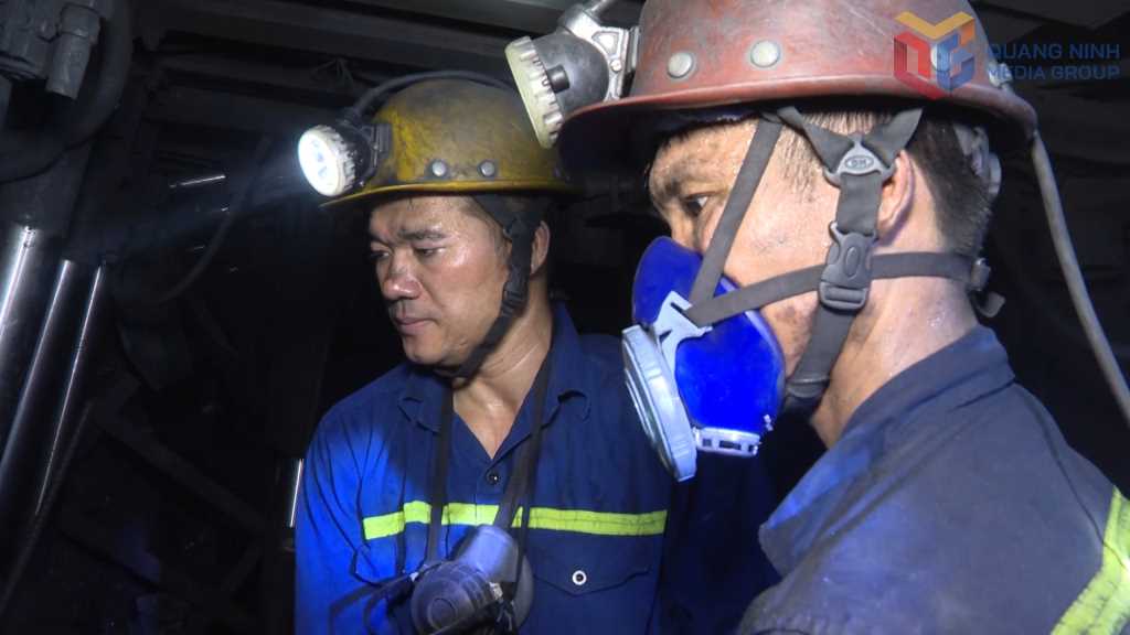 Quảng Ninh: Thấm đẫm mồ hôi và lòng yêu nghề Quảng Ninh: Thấm đẫm mồ hôi và lòng yêu nghề