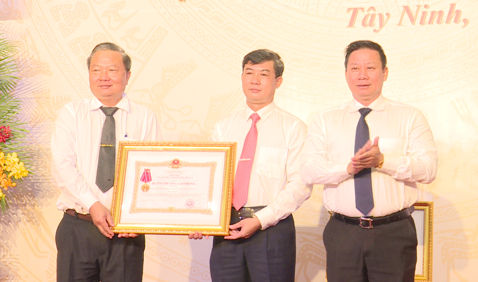 Tây Ninh: Khơi dậy khát vọng vươn lên xây dựng Hoà Thành ngày càng phát triển