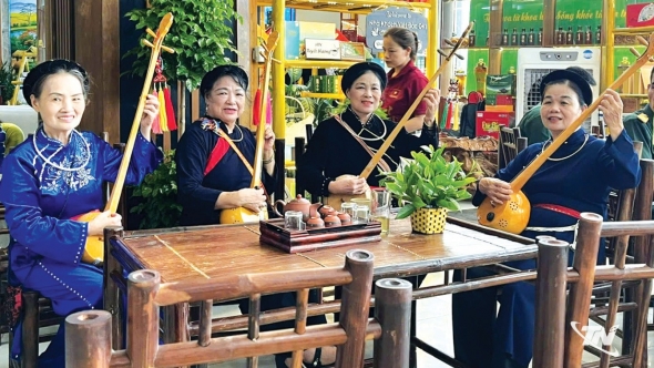 Thái Nguyên: Trao truyền di sản bằng công nghệ