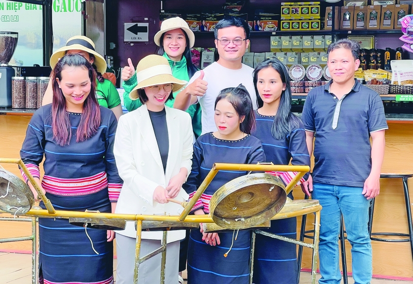 Đưa không gian văn hóa truyền thống vào khu du lịch ảnh 2