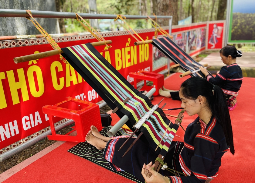 Đưa không gian văn hóa truyền thống vào khu du lịch ảnh 1