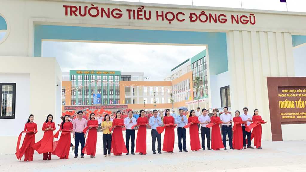 Quảng Ninh: Quan tâm điều kiện thiết yếu phát triển vùng đồng bào DTTS Quảng Ninh: Quan tâm điều kiện thiết yếu phát triển vùng đồng bào DTTS