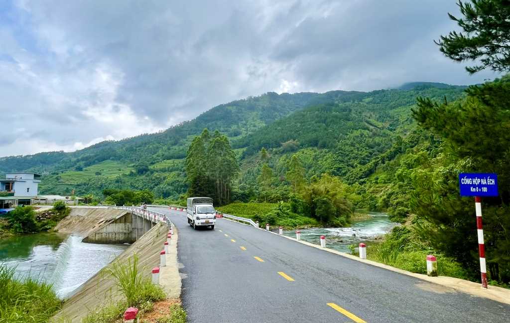 Quảng Ninh: Quan tâm điều kiện thiết yếu phát triển vùng đồng bào DTTS Quảng Ninh: Quan tâm điều kiện thiết yếu phát triển vùng đồng bào DTTS