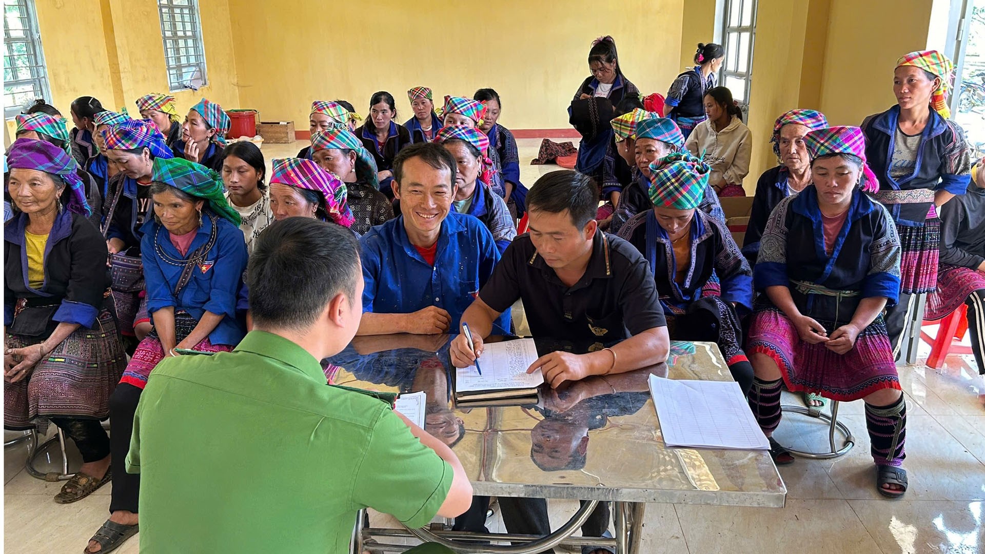 Lào Cai đẩy mạnh tuyên truyền, phổ biến giáo dục pháp luật cho đồng bào dân tộc thiểu số