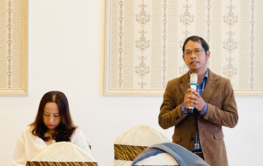 Anh Đinh Angưi-Giám đốc Công ty TNHH Dịch vụ Du lịch Angưi (xã Kông Lơng Khơng, huyện Kbang) nêu vướng mắc tại hội thảo. Ảnh: Trần Dung ảnh 2 Anh Đinh Angưi-Giám đốc Công ty TNHH Dịch vụ Du lịch Angưi (xã Kông Lơng Khơng, huyện Kbang) nêu vướng mắc tại hội thảo. Ảnh: Trần Dung ảnh 2