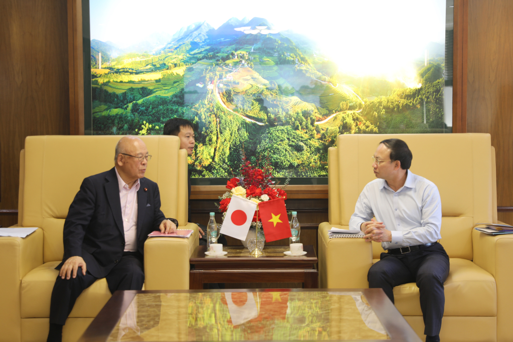 Quảng Ninh: Bí thư Tỉnh ủy tiếp xã giao Cố vấn Liên minh Nghị sĩ hữu nghị Nhật - Việt Quảng Ninh: Bí thư Tỉnh ủy tiếp xã giao Cố vấn Liên minh Nghị sĩ hữu nghị Nhật - Việt