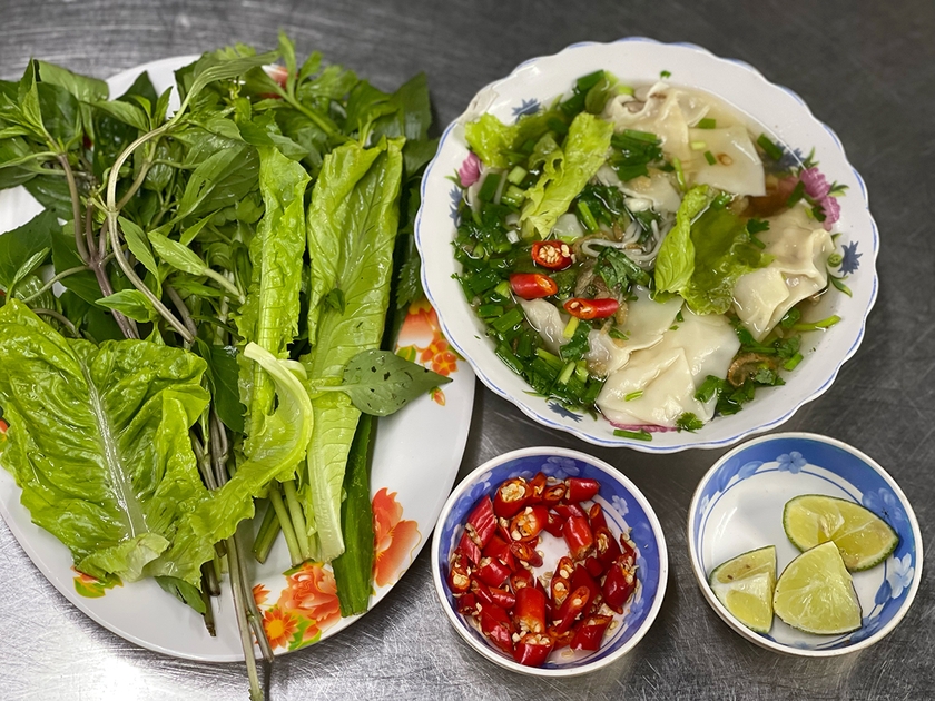 Món mì hoành thánh quán Kế Đô. Ảnh: Hoàng Ngọc ảnh 3