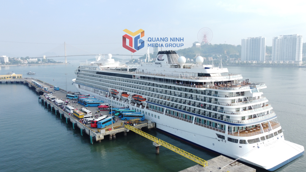 Quang Ninh: Du lịch tăng tốc về đích Quang Ninh: Du lịch tăng tốc về đích