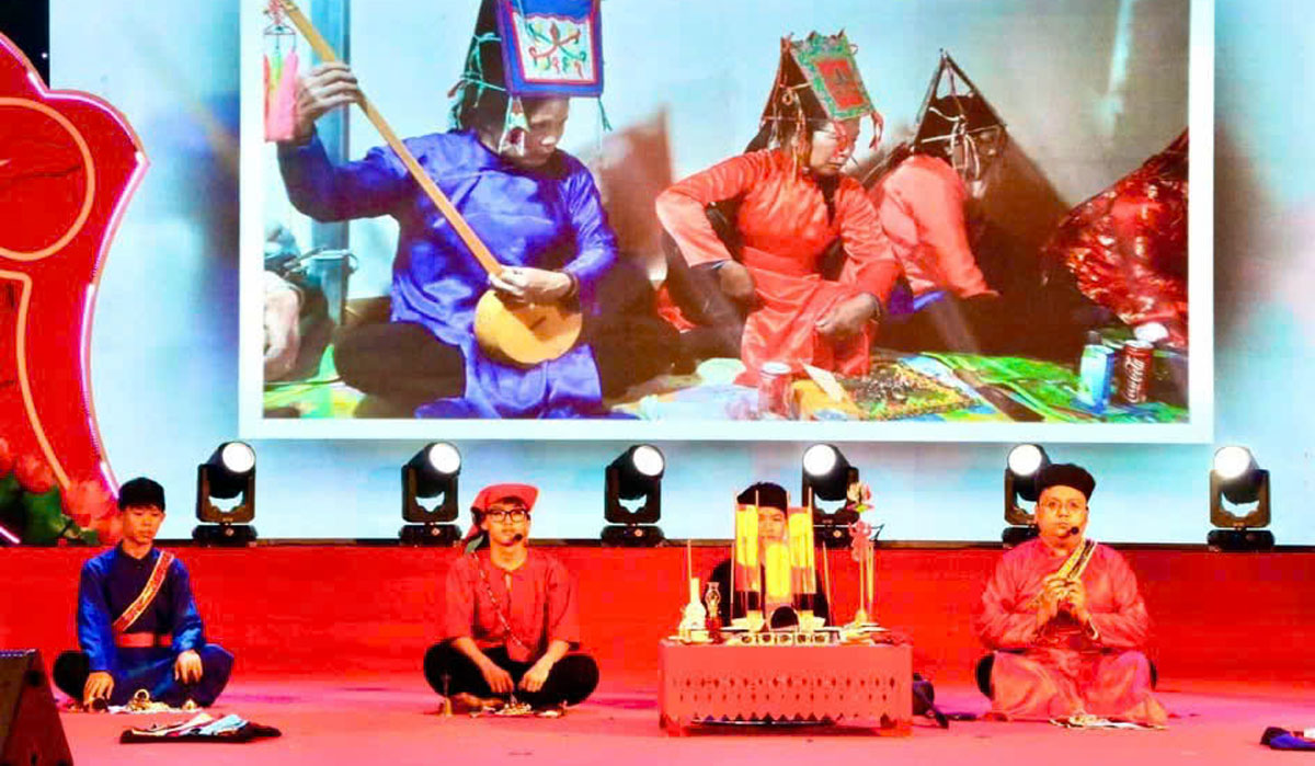 Thái Nguyên: Nơi di sản Then thăng hoa cùng Gen Z Thái Nguyên: Nơi di sản Then thăng hoa cùng Gen Z