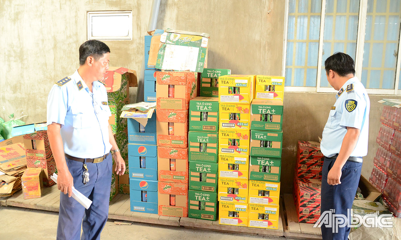 Tiền Giang: Kiểm tra việc kinh doanh hàng hóa, thực phẩm tại TP. Mỹ Tho