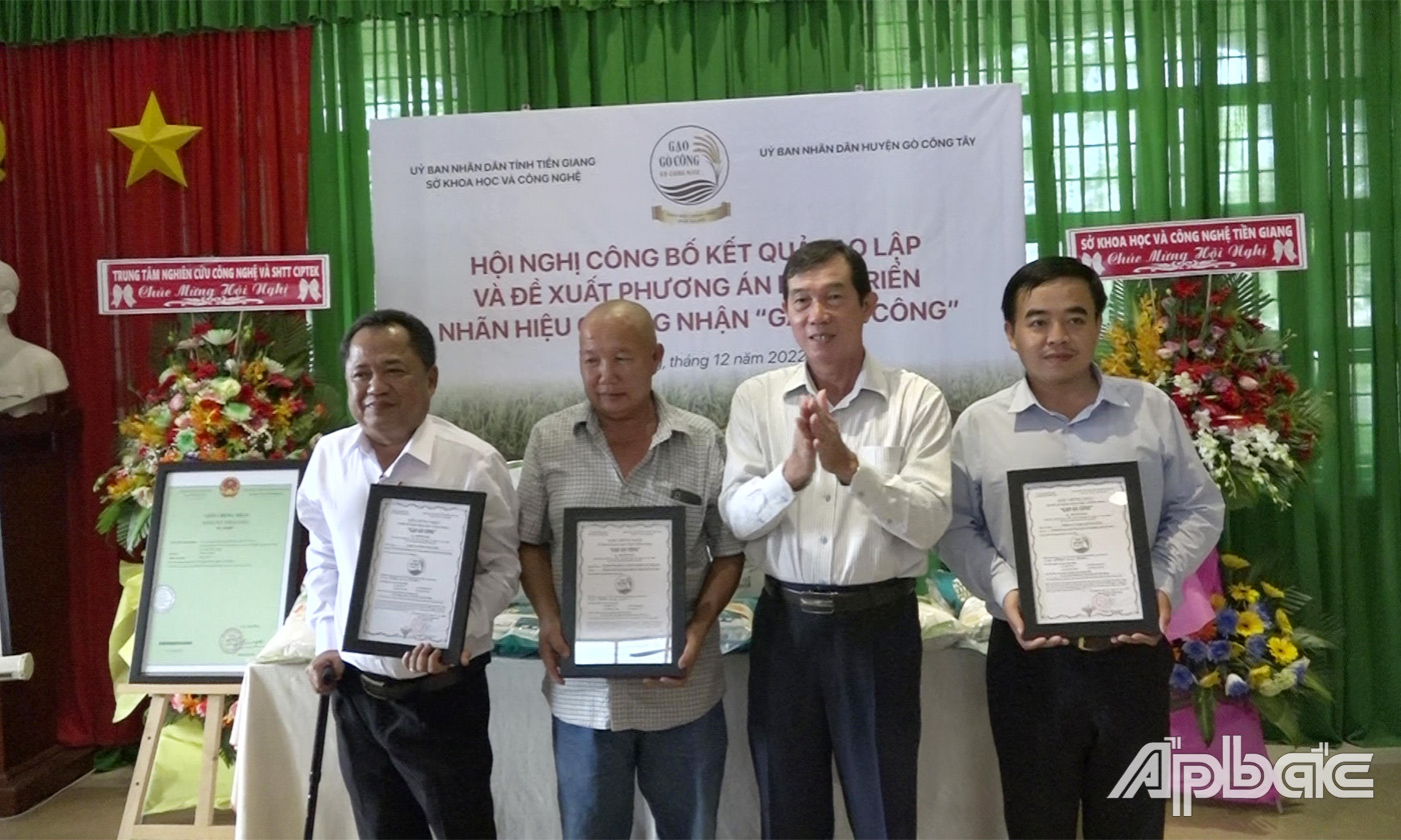 Tiền Giang: Công bố kết quả tạo lập nhãn hiệu chứng nhận