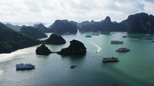 Quảng Ninh: Nỗ lực bảo tồn Di sản thế giới Vịnh Hạ Long