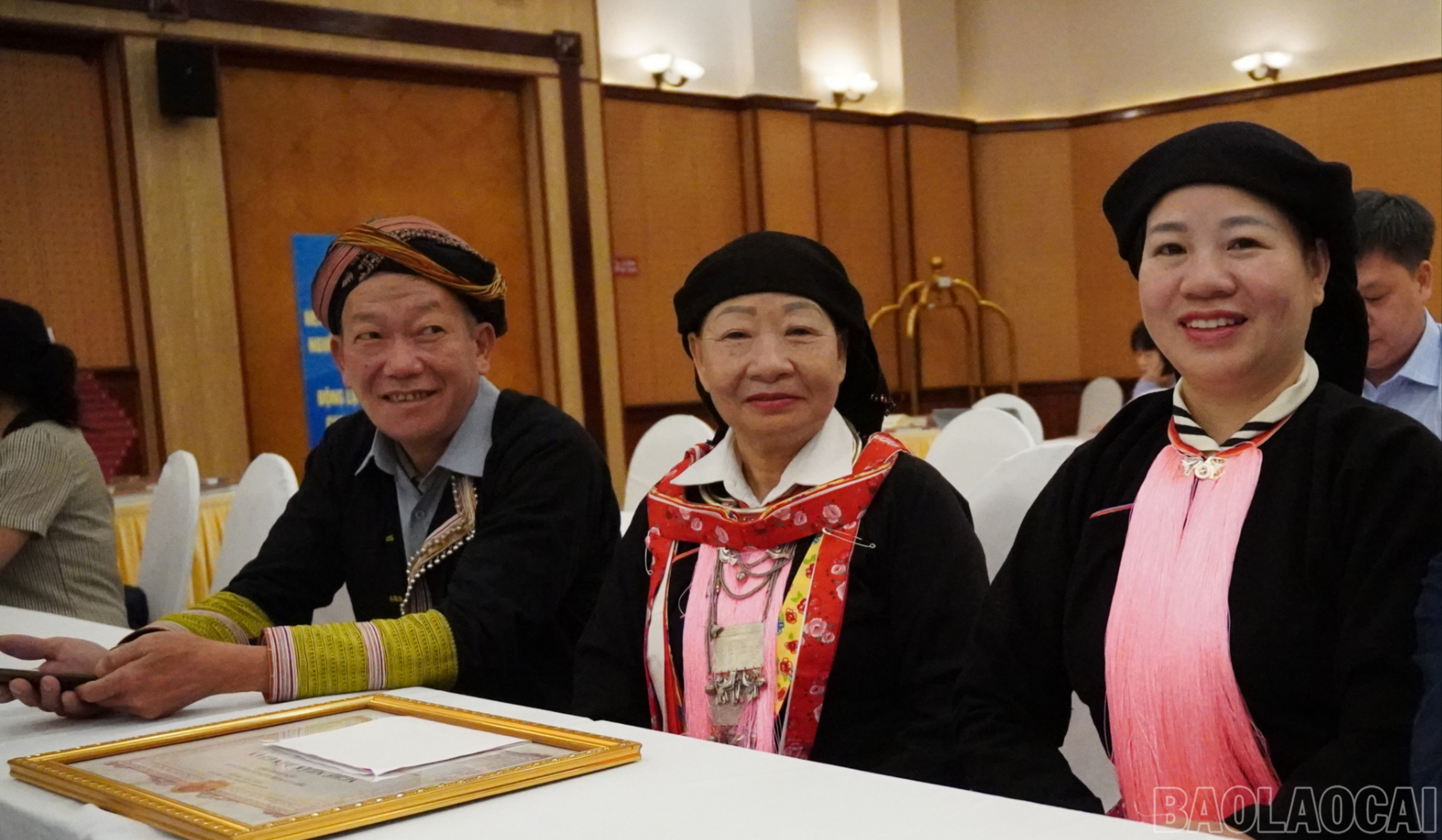 Lào Cai có 2 nghệ nhân dân gian được vinh danh