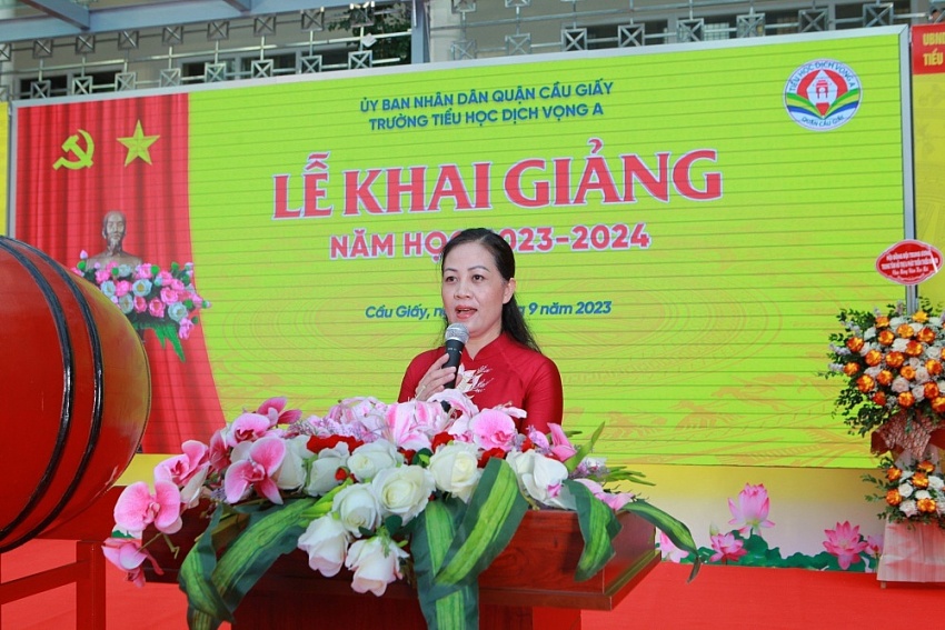 Trường Tiểu học Dịch Vọng A: Tiếp tục khẳng định thương hiệu của ngôi trường có bề dày truyền thống Trường Tiểu học Dịch Vọng A: Tiếp tục khẳng định thương hiệu của ngôi trường có bề dày truyền thống