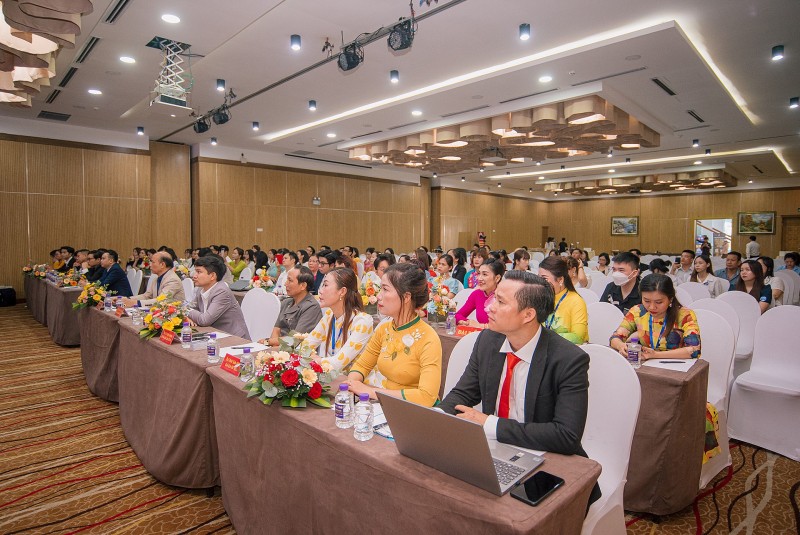 Khẳng định vai trò sứ mạng phát triển cộng đồng doanh nghiệp trong thời đại công nghệ số Khẳng định vai trò sứ mạng phát triển cộng đồng doanh nghiệp trong thời đại công nghệ số