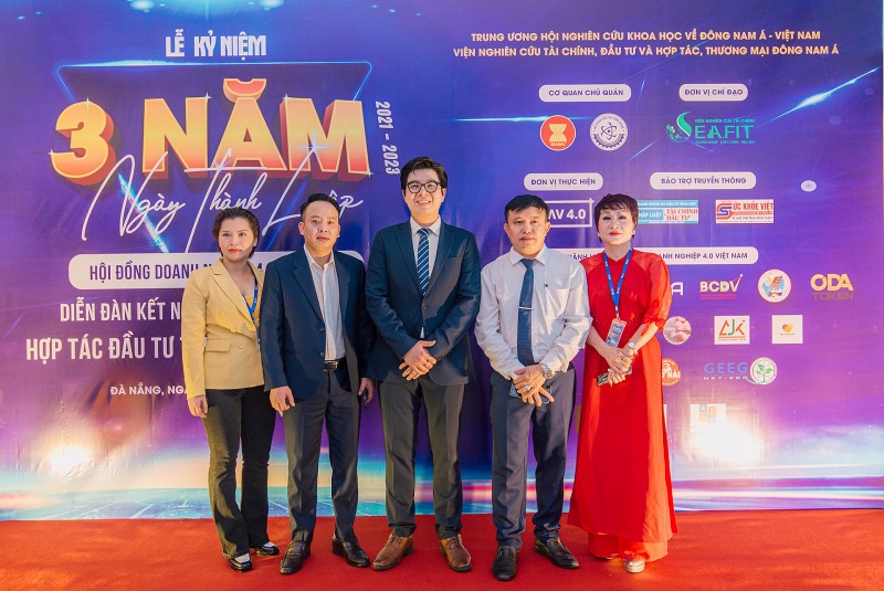 Khẳng định vai trò sứ mạng phát triển cộng đồng doanh nghiệp trong thời đại công nghệ số Khẳng định vai trò sứ mạng phát triển cộng đồng doanh nghiệp trong thời đại công nghệ số