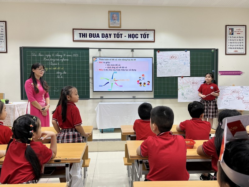 Hà Nội: Học sinh thích thú sáng tạo với môn Tiếng Việt dạy theo phương pháp mới Hà Nội: Học sinh thích thú sáng tạo với môn Tiếng Việt dạy theo phương pháp mới