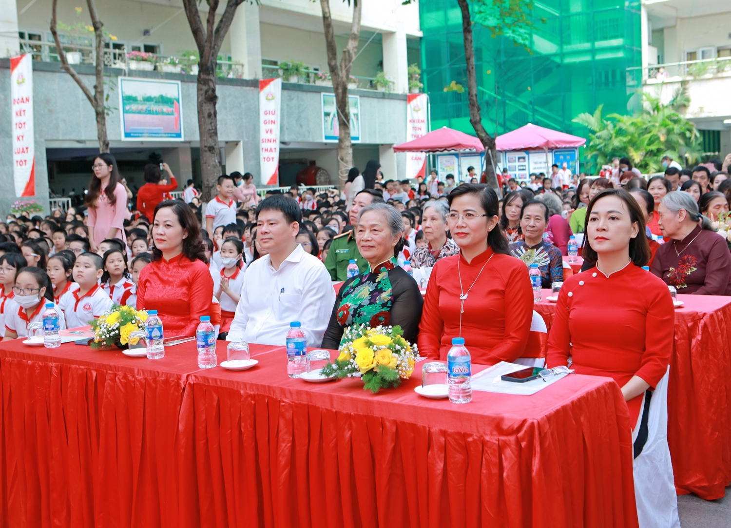 Trường Tiểu học Dịch Vọng A: Tâm huyết - Chất lượng