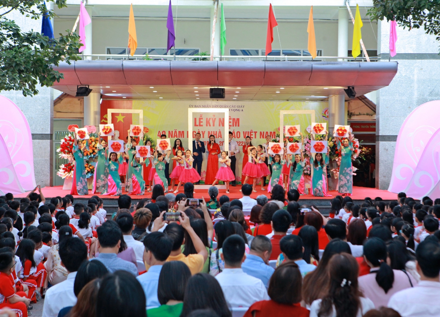 Trường Tiểu học Dịch Vọng A: Tâm huyết - Chất lượng