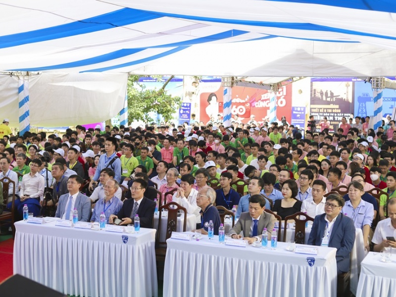 Chính thức khai mạc kỳ thi Olympic Tin học sinh viên Việt Nam lần thứ 32 - Procon Việt Nam và ICPC Asia Hue city 2023 Chính thức khai mạc kỳ thi Olympic Tin học sinh viên Việt Nam lần thứ 32 - Procon Việt Nam và ICPC Asia Hue city 2023