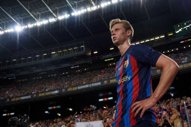 [Nóng] Chelsea tiến bước dài trong thương vụ Frenkie De Jong