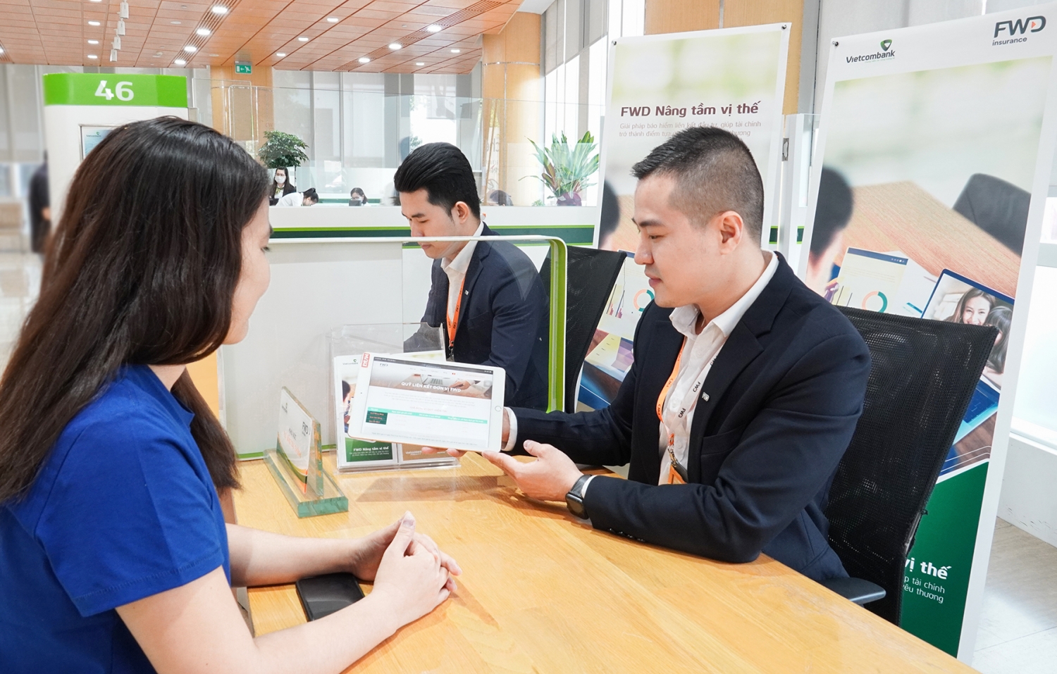 Tin ngân hàng ngày 11/5: Kiến nghị thanh tra các doanh nghiệp bảo hiểm liên kết với ngân hàng Tin ngân hàng ngày 11/5: Kiến nghị thanh tra các doanh nghiệp bảo hiểm liên kết với ngân hàng