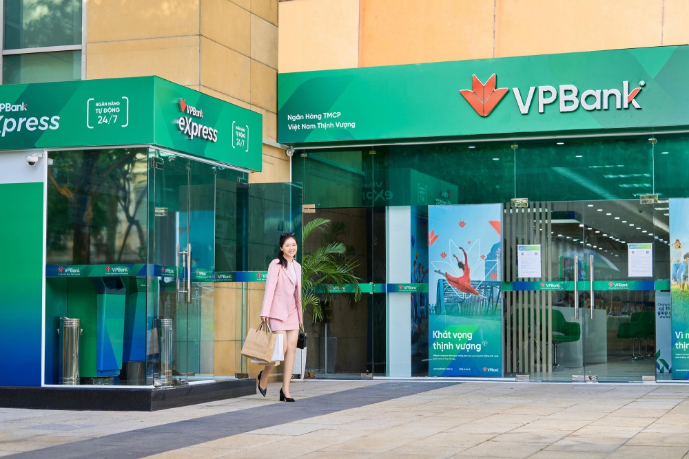 Tin ngân hàng ngày 8/6: SCB và VPBank giảm mạnh lãi suất huy động tại các kỳ hạn dài Tin ngân hàng ngày 8/6: SCB và VPBank giảm mạnh lãi suất huy động tại các kỳ hạn dài