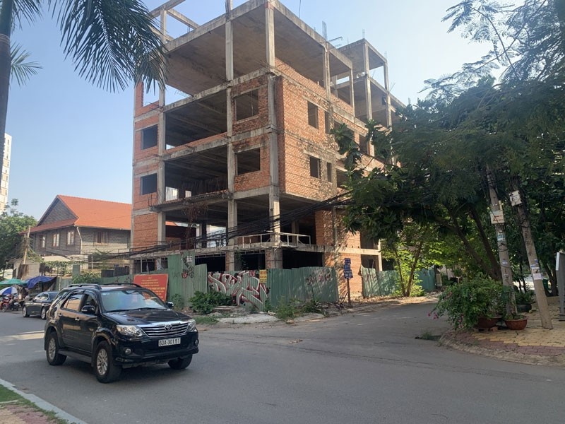 Tin bất động sản ngày 17/6: TP HCM xử lý dứt điểm các công trình vi phạm trật tự xây dựng Tin bất động sản ngày 17/6: TP HCM xử lý dứt điểm các công trình vi phạm trật tự xây dựng