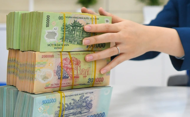 Tin ngân hàng ngày 5/7: Vì sao tình trạng "ế tiền" vẫn tồn tại dù lãi suất giảm? Tin ngân hàng ngày 5/7: Vì sao tình trạng "ế tiền" vẫn tồn tại dù lãi suất giảm?