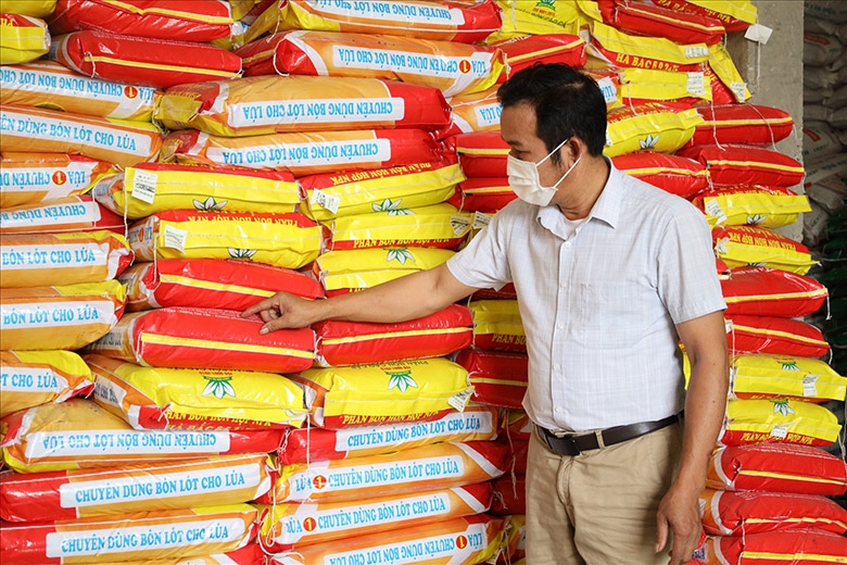 Giá phân bón hôm nay 15/2: Giữ mức ổn định