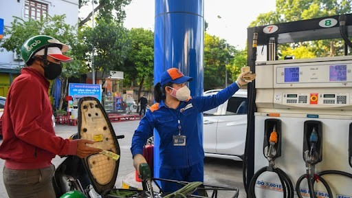 Giá xăng dầu hôm nay ngày 19/4/2024: Giá dầu