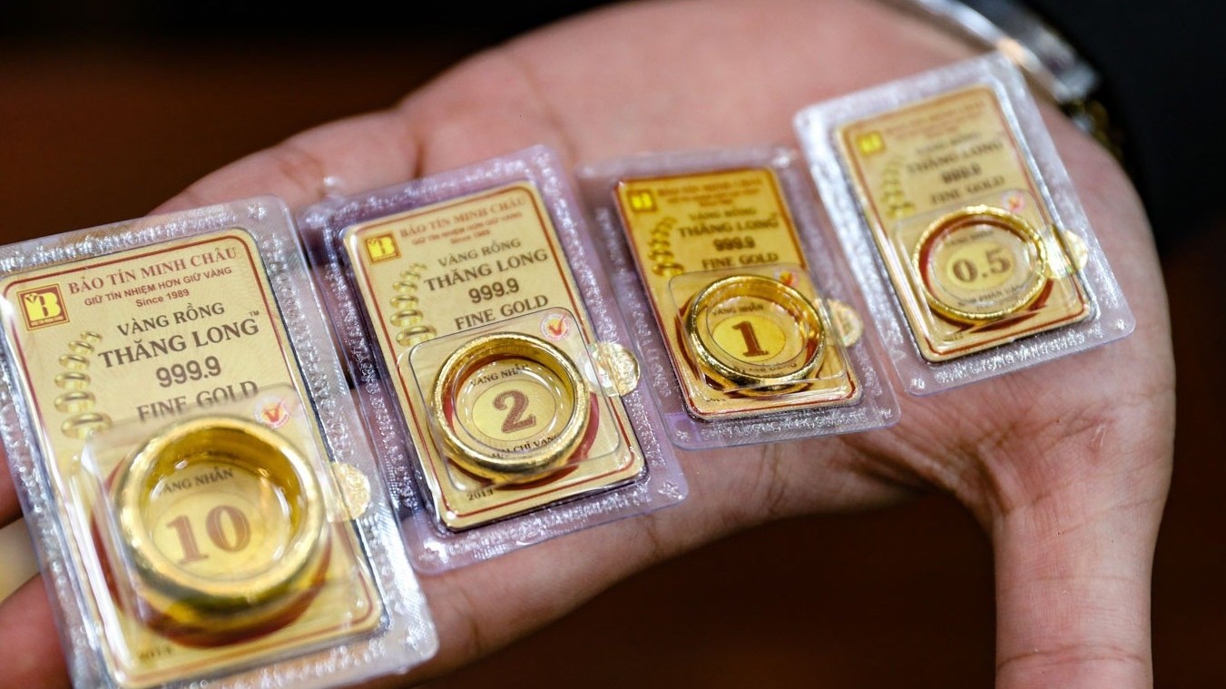 Giá vàng hôm nay 17/7: Trong nước giảm, thế giới bật tăng