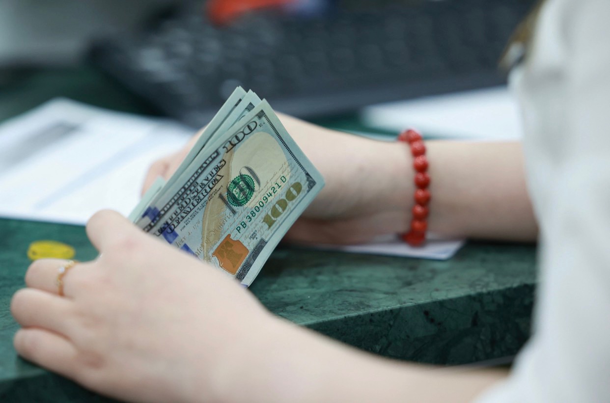 Tỷ giá ngoại tệ hôm nay 11/8: Đồng bạc xanh tăng 1.04% so với 6 đồng tiền chủ chốt