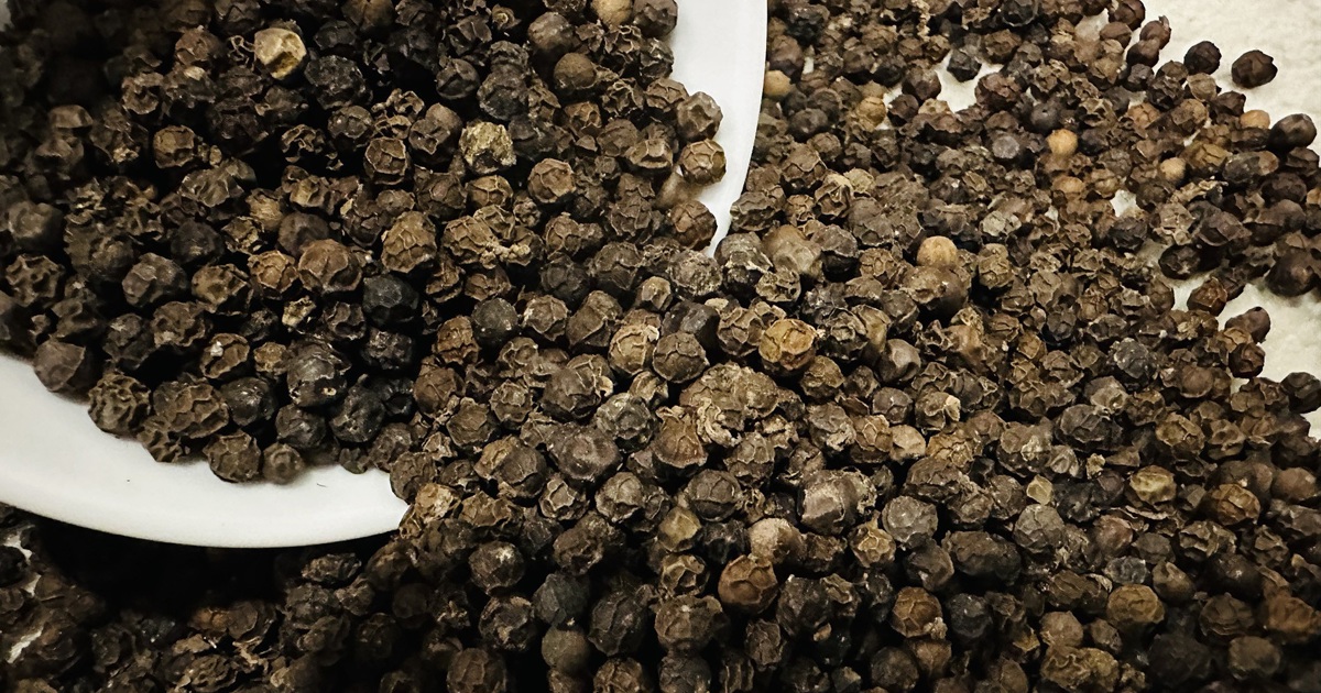 Giá tiêu hôm nay 21/10: Giá tiêu các nước tăng hay giảm trong tuần này?