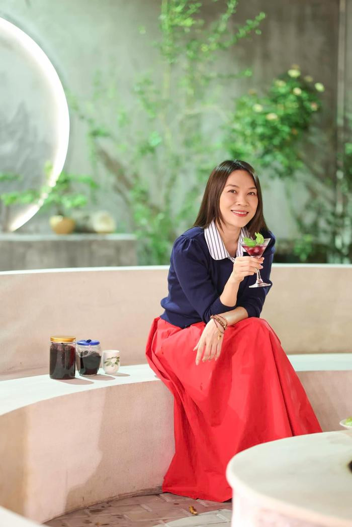 Mỹ T&acirc;m trở th&agrave;nh nữ ca sĩ Việt c&oacute; lượt xem cao nhất tr&ecirc;n Youtube: Con số khiến ai cũng cho&aacute;ng! Ảnh 4